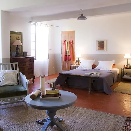 , Ancien Des Colonnes Guest house